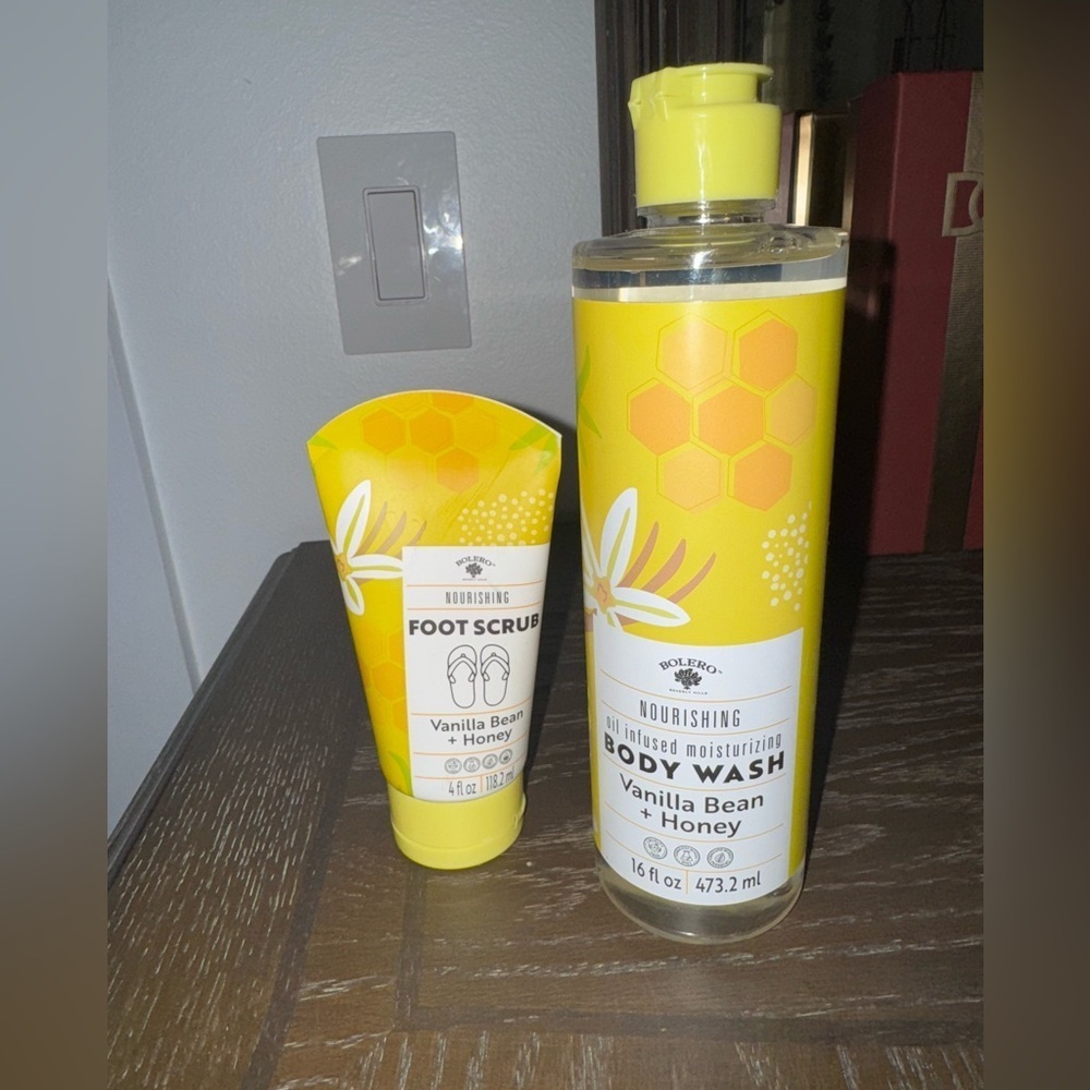 New🚨 Bolero Nourishing Oil Infused Body Wash Vanilla Bean & Honey 16oz